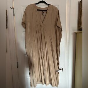 H&M cream color tunic maxi